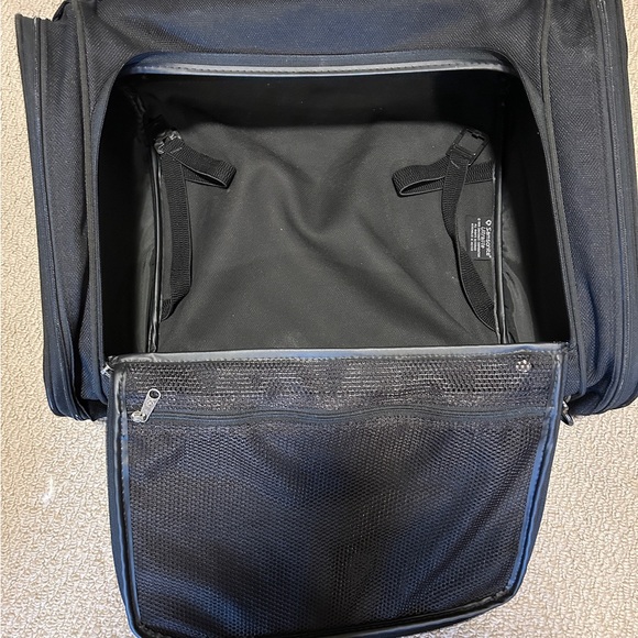 Black Garment Bag - Picture 3 of 6